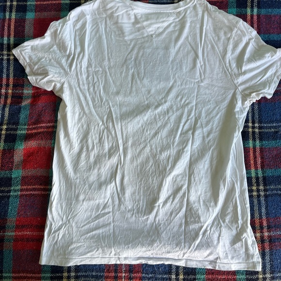 Tommy Hilfiger tee - Picture 2 of 3